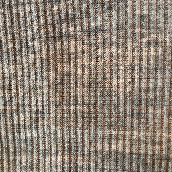 NWOT Ribbed Crop Top - Picture 7 of 7